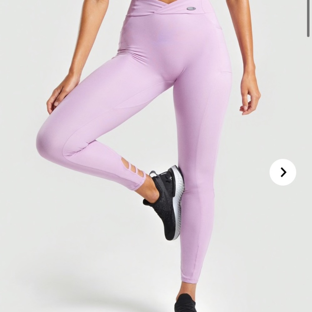 GymShark NWT Poise Leggings in Pastel Grape